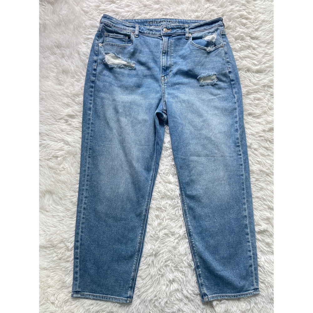 American Eagle Stretch Mom Straight Jean